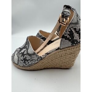 SOHO Shoes Womens Snakeskin Print Espadrille Wedge Sandals Grey Black Size 9